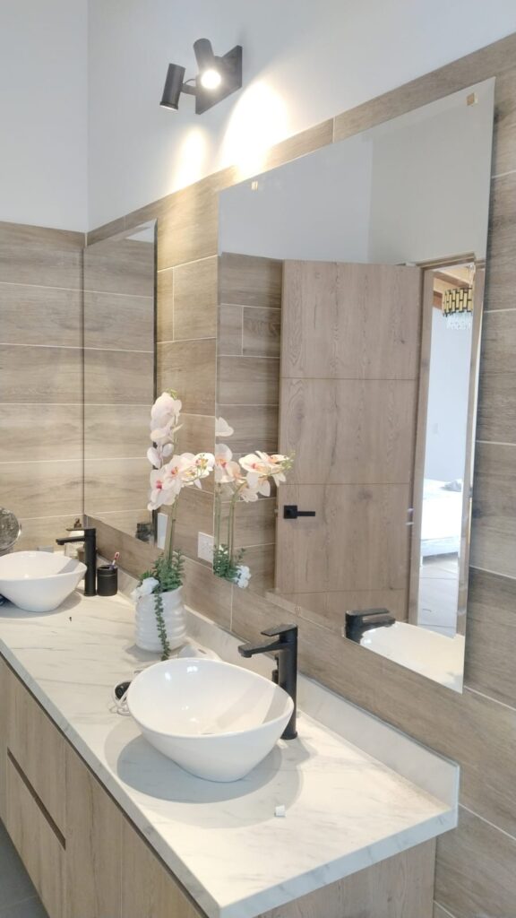 Queen Bath Original